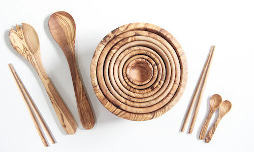 safatableware-olivewood-bowls-set-8-spoons-chopsticks