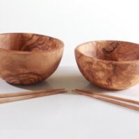 safatableware-olivewood-bowls-set-two-chopsticks