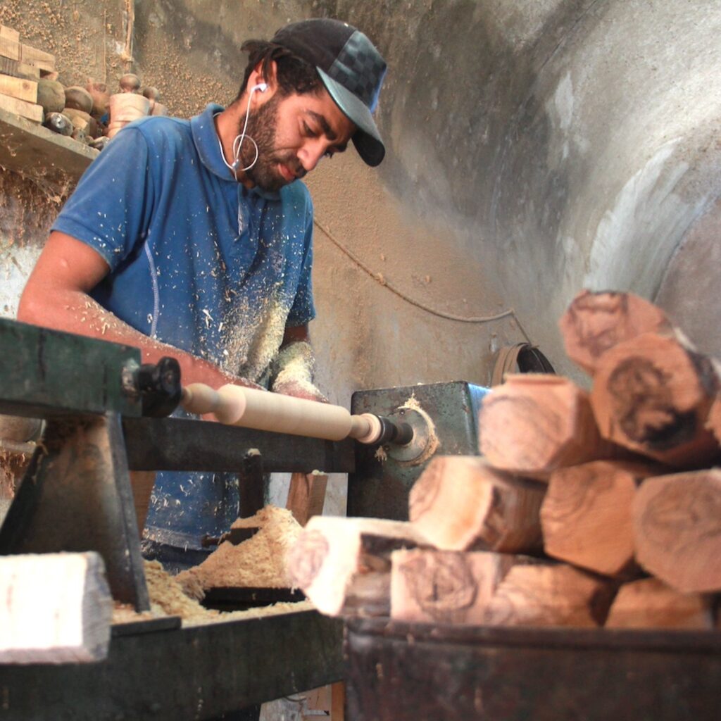 Safa Tableware olive wood artisan